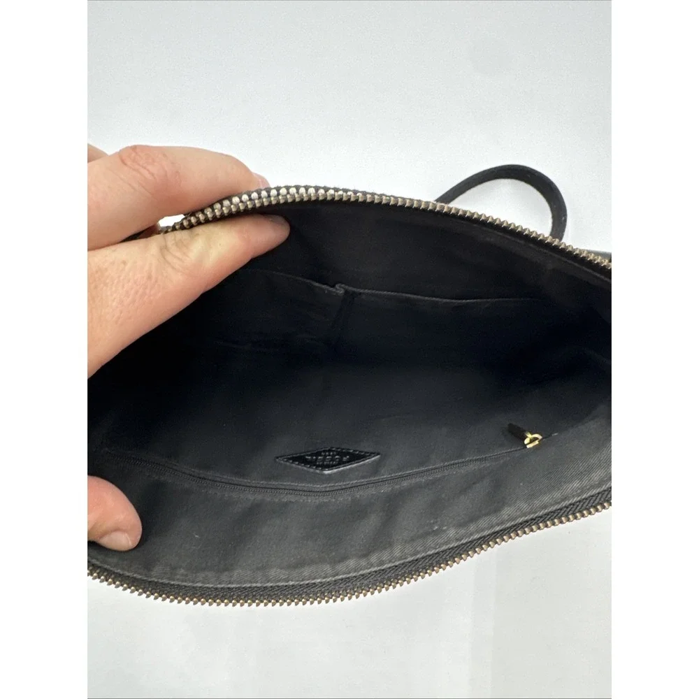 Fossil Kinley Crossbody Handbag Messenger Bag Purse Black White Bronze key Tag